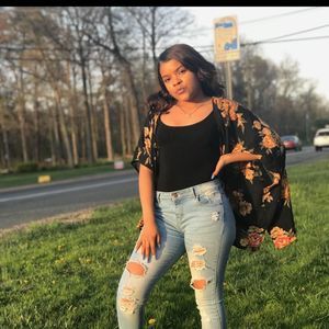 Meet your Posher, Nicole